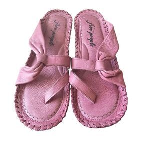 Free People Blush Pink Knotted Leather Flip Flop Sandals US 8.5 Made in India